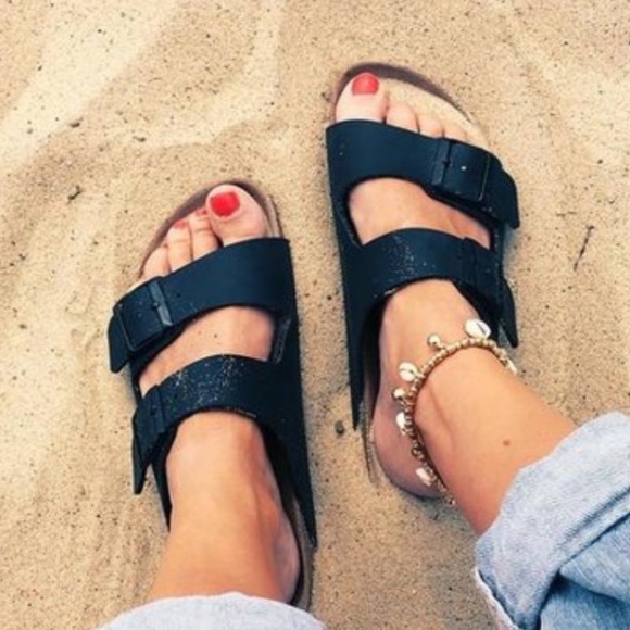 ⭐️ Birkenstock sandals. - Picture 1 of 6